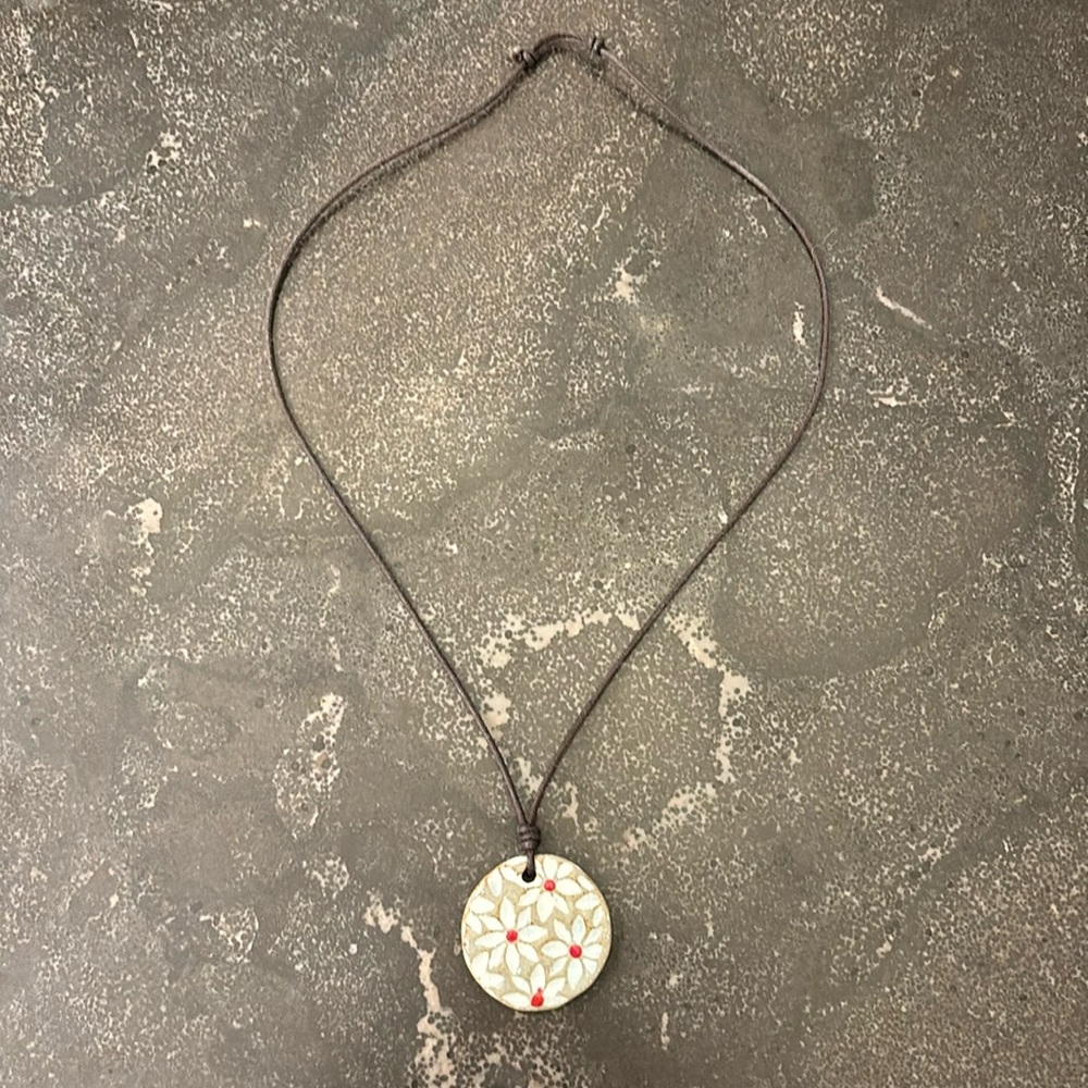 Ceramic White Flowers Adjustable Pendant Cord Necklace